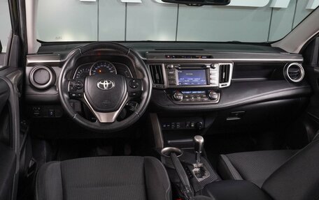 Toyota RAV4, 2014 год, 1 799 000 рублей, 6 фотография