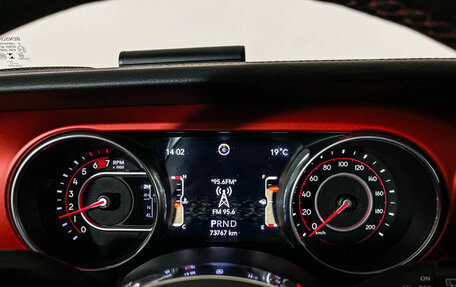 Jeep Wrangler, 2018 год, 3 900 000 рублей, 11 фотография