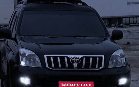 Toyota Land Cruiser Prado 120 рестайлинг, 2006 год, 1 650 000 рублей, 1 фотография