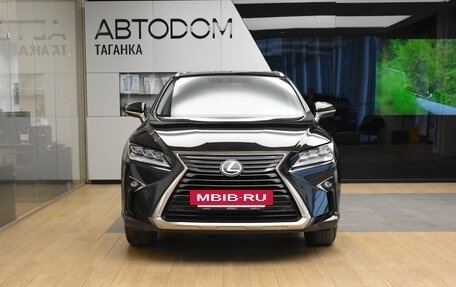 Lexus RX IV рестайлинг, 2018 год, 3 975 000 рублей, 2 фотография