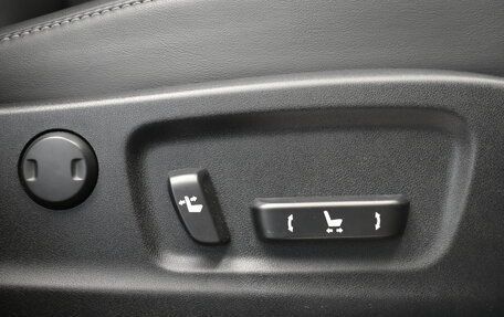 Lexus RX IV рестайлинг, 2018 год, 3 975 000 рублей, 14 фотография