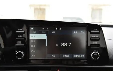 Hyundai Elantra, 2025 год, 2 200 000 рублей, 14 фотография