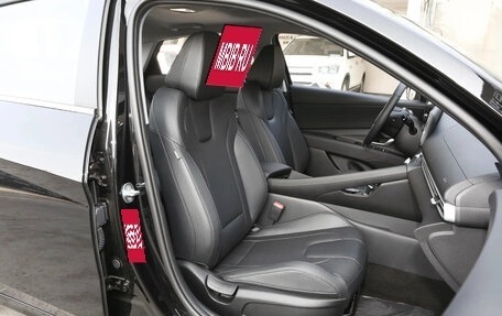 Hyundai Elantra, 2025 год, 2 200 000 рублей, 21 фотография