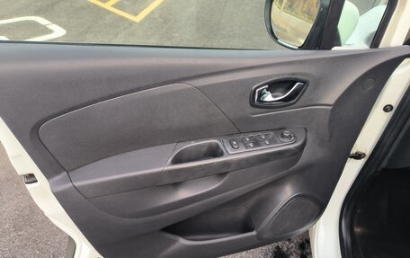 Renault Kaptur I рестайлинг, 2018 год, 890 000 рублей, 18 фотография