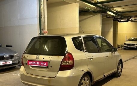 Honda Fit III, 2001 год, 115 000 рублей, 3 фотография