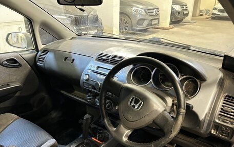 Honda Fit III, 2001 год, 115 000 рублей, 6 фотография