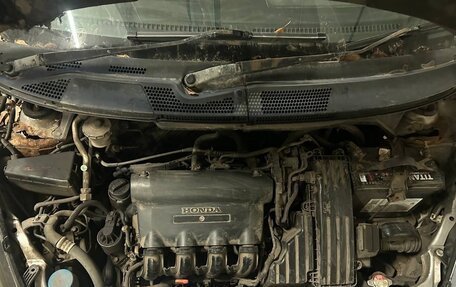 Honda Fit III, 2001 год, 115 000 рублей, 8 фотография