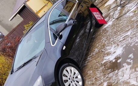 Opel Astra J, 2010 год, 600 000 рублей, 2 фотография