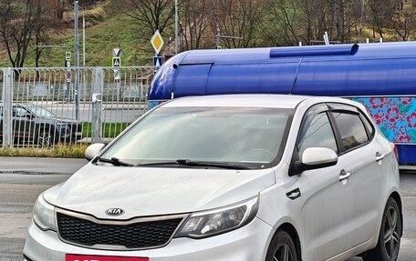 KIA Rio III рестайлинг, 2016 год, 800 000 рублей, 2 фотография