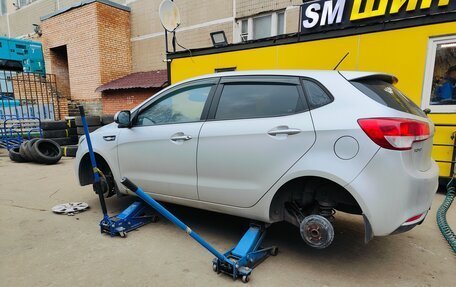 KIA Rio III рестайлинг, 2016 год, 800 000 рублей, 15 фотография