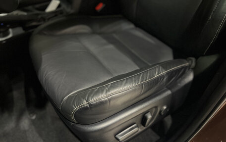 Toyota RAV4, 2016 год, 2 199 000 рублей, 14 фотография