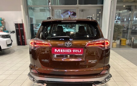 Toyota RAV4, 2016 год, 2 199 000 рублей, 6 фотография