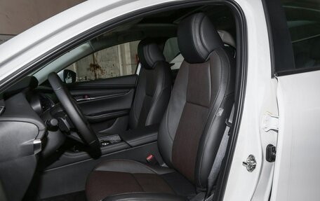 Mazda 3, 2025 год, 2 630 000 рублей, 11 фотография