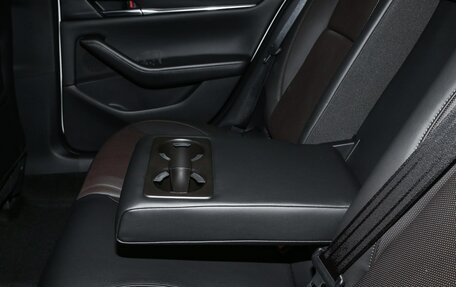 Mazda 3, 2025 год, 2 630 000 рублей, 23 фотография