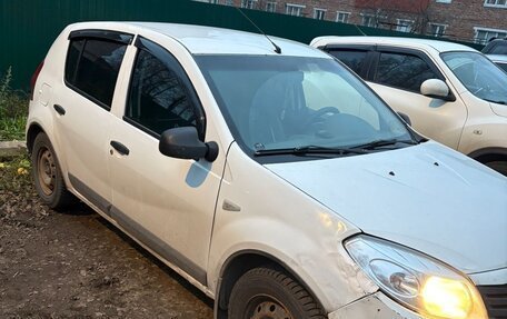 Renault Sandero I, 2011 год, 280 000 рублей, 2 фотография