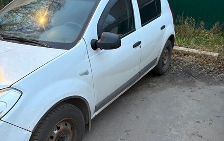 Renault Sandero I, 2011 год, 280 000 рублей, 4 фотография