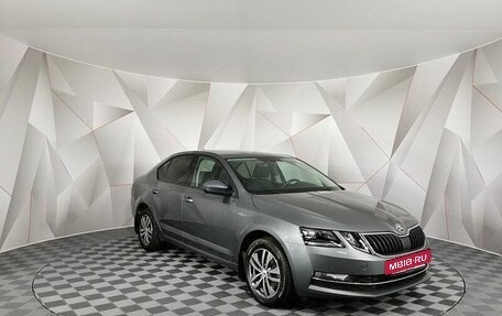 Skoda Octavia, 2018 год, 1 945 000 рублей, 2 фотография