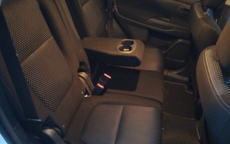 Mitsubishi Outlander III рестайлинг 3, 2017 год, 1 520 000 рублей, 20 фотография