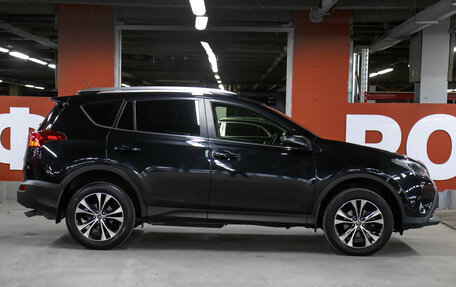 Toyota RAV4, 2015 год, 2 198 000 рублей, 4 фотография