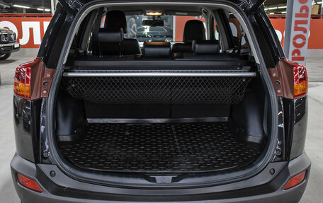 Toyota RAV4, 2015 год, 2 198 000 рублей, 10 фотография