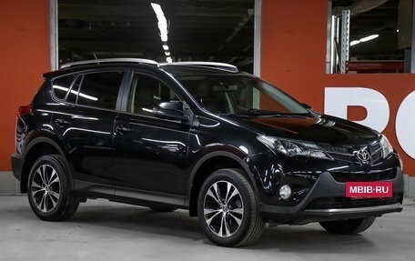 Toyota RAV4, 2015 год, 2 198 000 рублей, 3 фотография