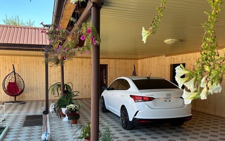 Hyundai Solaris II рестайлинг, 2020 год, 1 650 000 рублей, 4 фотография