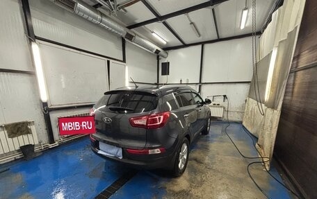 KIA Sportage III, 2010 год, 900 000 рублей, 14 фотография