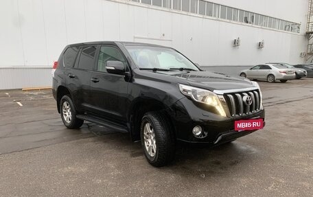 Toyota Land Cruiser Prado 150 рестайлинг 2, 2013 год, 2 750 000 рублей, 5 фотография