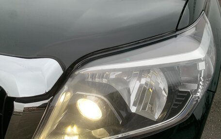 Toyota Land Cruiser Prado 150 рестайлинг 2, 2013 год, 2 750 000 рублей, 12 фотография