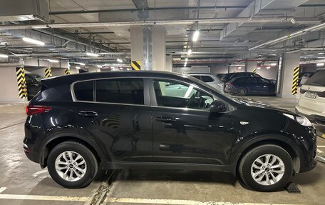 KIA Sportage IV рестайлинг, 2019 год, 1 690 000 рублей, 3 фотография