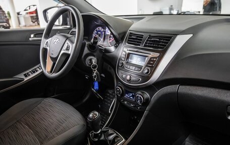 Hyundai Solaris II рестайлинг, 2016 год, 1 078 000 рублей, 31 фотография