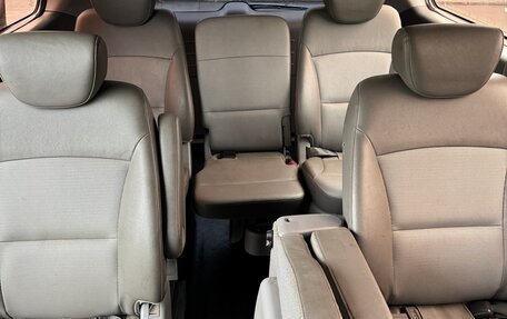 Hyundai Grand Starex Grand Starex I рестайлинг 2, 2010 год, 1 480 000 рублей, 19 фотография