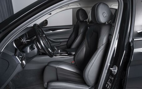 BMW 5 серия, 2019 год, 3 286 000 рублей, 10 фотография