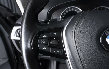 BMW 5 серия, 2019 год, 3 286 000 рублей, 17 фотография