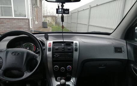 Hyundai Tucson III, 2008 год, 700 000 рублей, 11 фотография