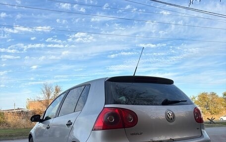 Volkswagen Golf V, 2006 год, 550 000 рублей, 3 фотография