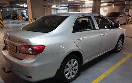 Toyota Corolla, 2011 год, 950 000 рублей, 7 фотография