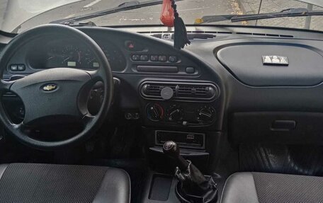 Chevrolet Niva I рестайлинг, 2007 год, 250 000 рублей, 3 фотография