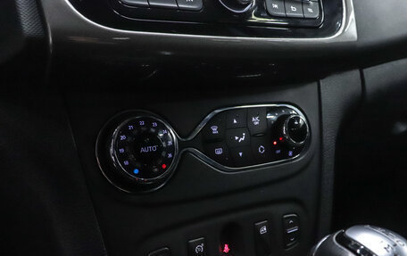 Renault Sandero II рестайлинг, 2018 год, 1 190 000 рублей, 16 фотография