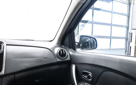 Renault Sandero II рестайлинг, 2018 год, 1 190 000 рублей, 20 фотография