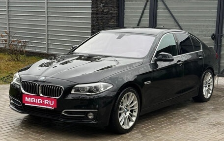 BMW 5 серия, 2016 год, 2 050 000 рублей, 4 фотография