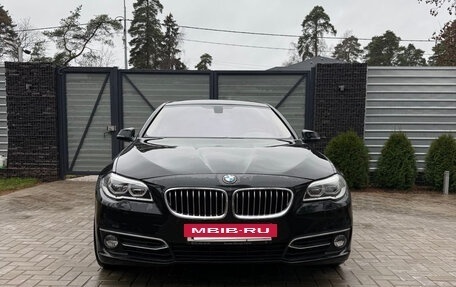 BMW 5 серия, 2016 год, 2 050 000 рублей, 2 фотография