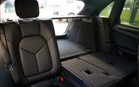 Porsche Macan I рестайлинг, 2015 год, 2 749 000 рублей, 9 фотография