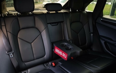 Porsche Macan I рестайлинг, 2015 год, 2 749 000 рублей, 27 фотография