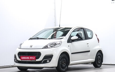 Peugeot 107 I рестайлинг, 2012 год, 650 000 рублей, 1 фотография
