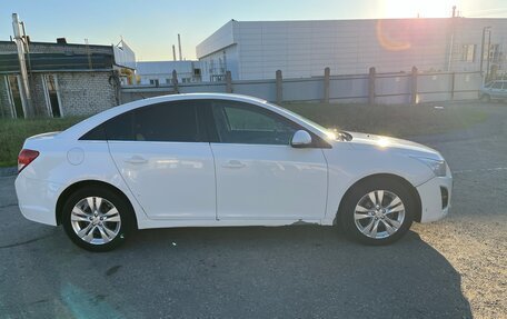 Chevrolet Cruze II, 2014 год, 730 000 рублей, 3 фотография