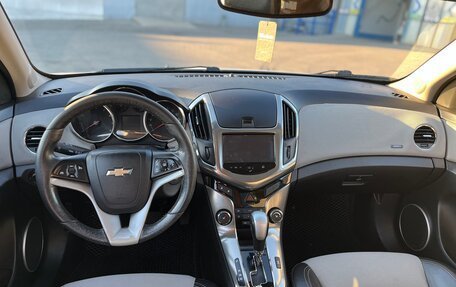 Chevrolet Cruze II, 2014 год, 730 000 рублей, 8 фотография