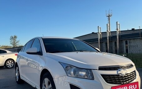 Chevrolet Cruze II, 2014 год, 730 000 рублей, 2 фотография