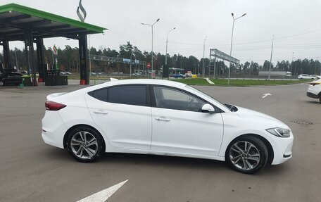 Hyundai Avante, 2018 год, 1 400 000 рублей, 6 фотография