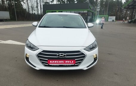 Hyundai Avante, 2018 год, 1 400 000 рублей, 7 фотография